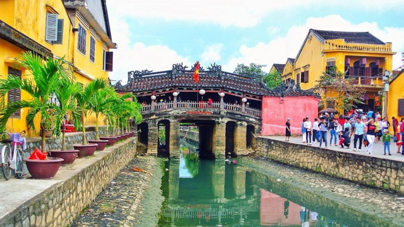 Hoi An City Tour - Boat Ride and Floating Lanterns (5)